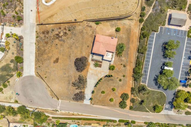 9130 Shadow Hill Road, Santee, CA 92071