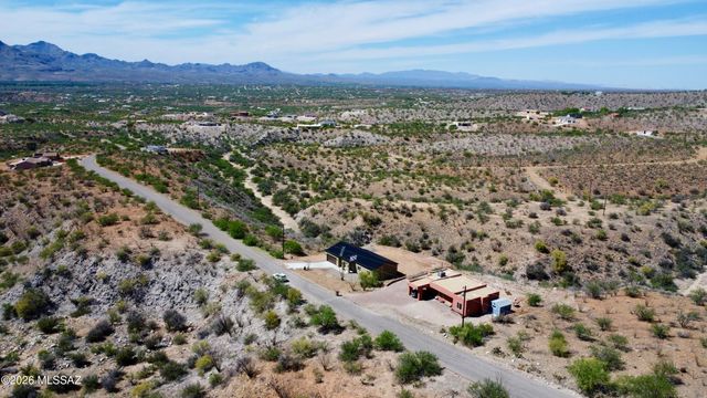 1678 Avenida Calamar, Rio Rico, AZ 85648