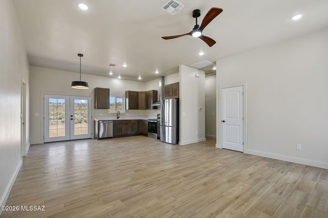 1678 Avenida Calamar, Rio Rico, AZ 85648