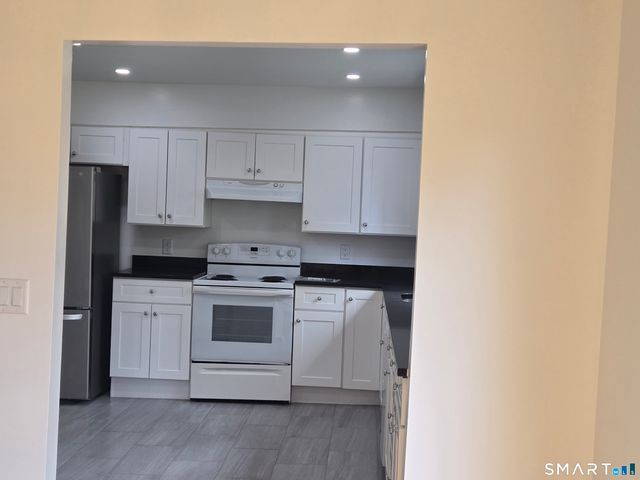17 Loughran Avenue, Stamford, CT 06902