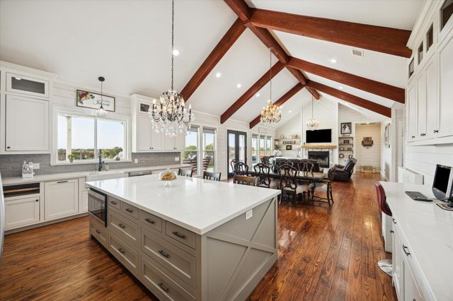 2283 Farm To Market 332, Brenham, TX 77833