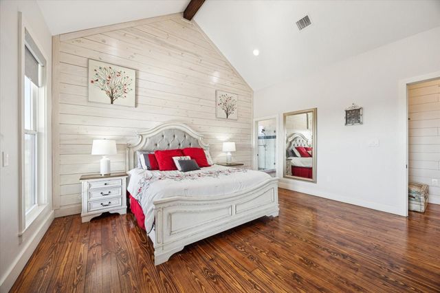 2283 Farm To Market 332, Brenham, TX 77833