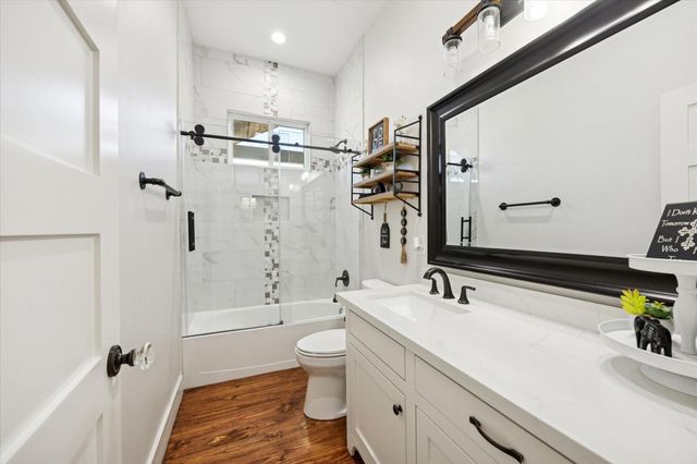 2283 Farm To Market 332, Brenham, TX 77833