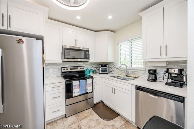 4306 27th CT SW 203, Naples, FL 34116