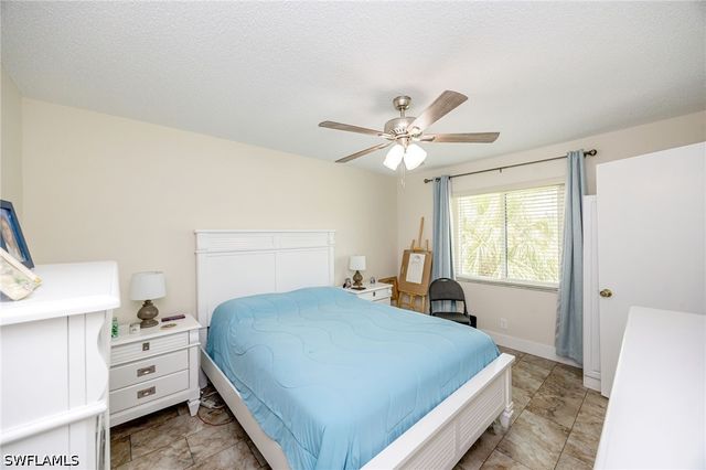 4306 27th CT SW 203, Naples, FL 34116
