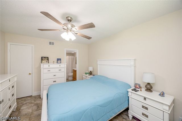 4306 27th CT SW 203, Naples, FL 34116