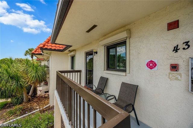 4306 27th CT SW 203, Naples, FL 34116