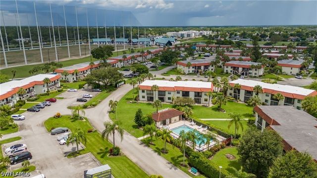 4306 27th CT SW 203, Naples, FL 34116