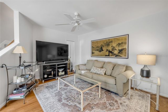 1120 PORTLAND AVENUE 9, Orlando, FL 32803