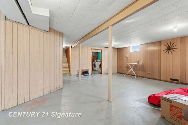 2568 Kuhlman Drive, Saginaw Twp, MI 48603