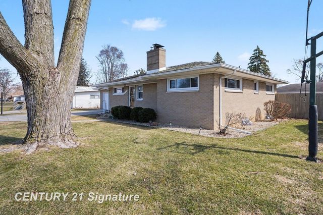 2568 Kuhlman Drive, Saginaw Twp, MI 48603