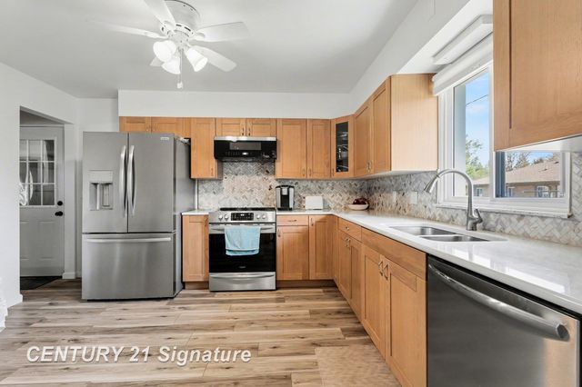 2568 Kuhlman Drive, Saginaw Twp, MI 48603