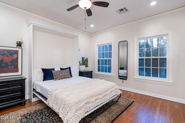 1615 Palmcroft Way SE, Phoenix, AZ 85007