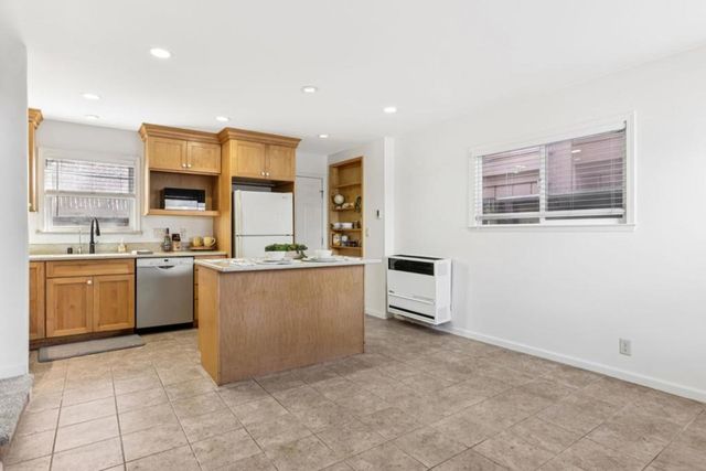 775 Mermaid Avenue, Pacific Grove, CA 93950