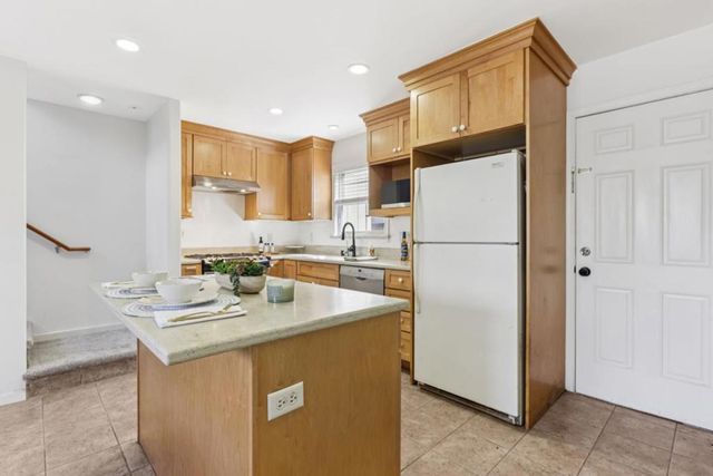 775 Mermaid Avenue, Pacific Grove, CA 93950