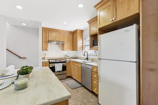 775 Mermaid Avenue, Pacific Grove, CA 93950