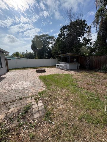10543 51ST TERRACE N, St Petersburg, FL 33708