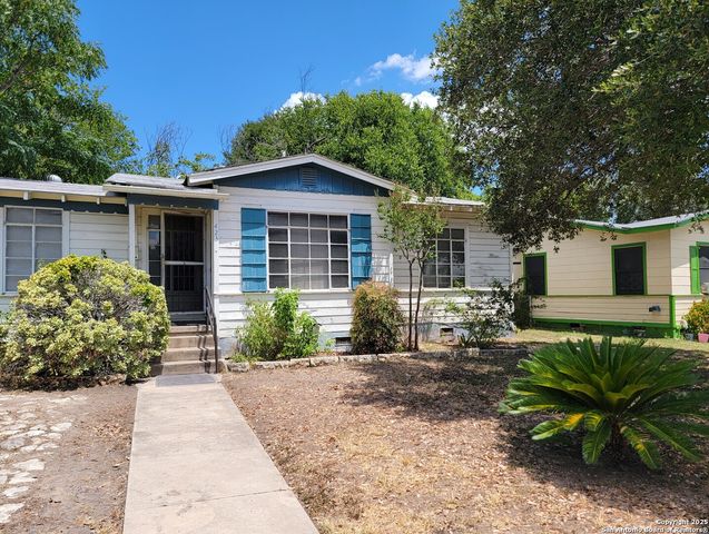 423 Wake Forrest, San Antonio, TX 78228