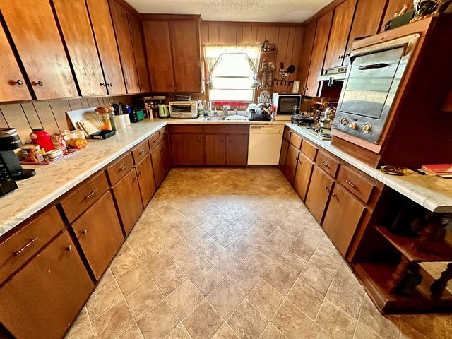 330 Industrial Blvd, Daleville, AL 36322