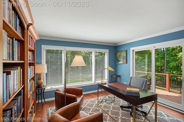 1300 Oak Hollow Drive, Milford Charter Township, MI 48380