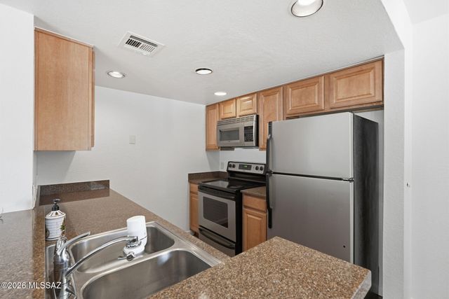 101 S Players Club Dr Apt 9103, Tucson, AZ 85745