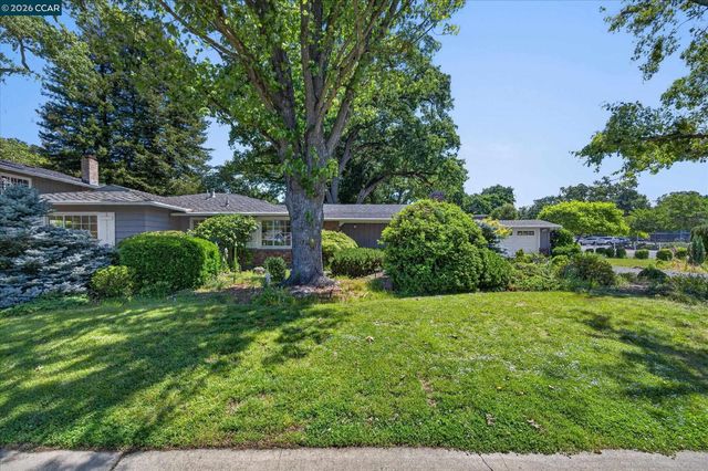 850 Paradise Ct, Lafayette, CA 94549