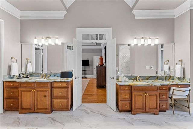 325 Edwards Brook Lane, Canton, GA 30115