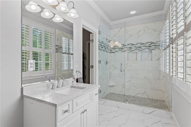 325 Edwards Brook Lane, Canton, GA 30115