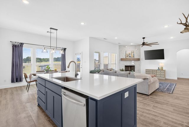 731 County Road 4764, Boyd, TX 76023