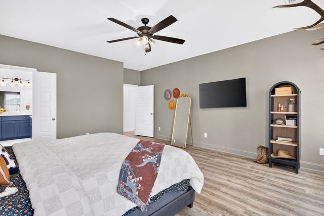 731 County Road 4764, Boyd, TX 76023