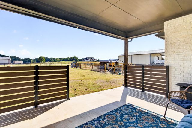 731 County Road 4764, Boyd, TX 76023