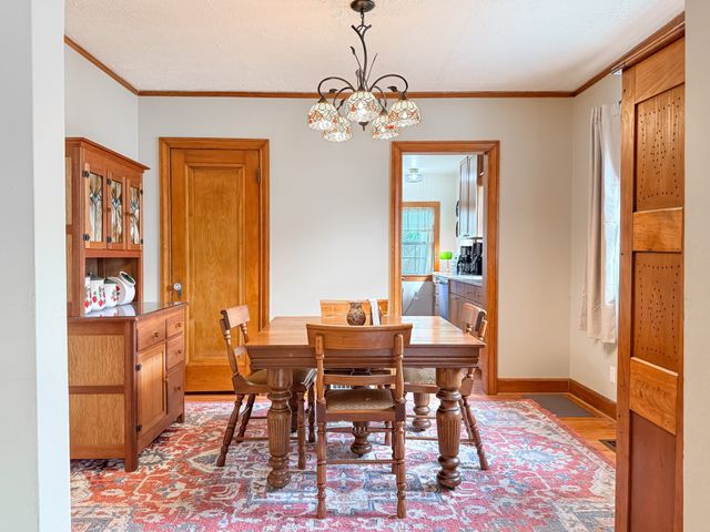 2925 48th Place, Des Moines, IA 50310