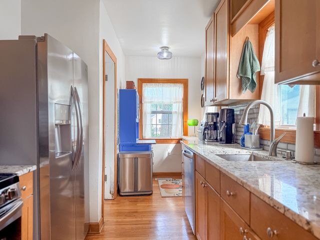 2925 48th Place, Des Moines, IA 50310