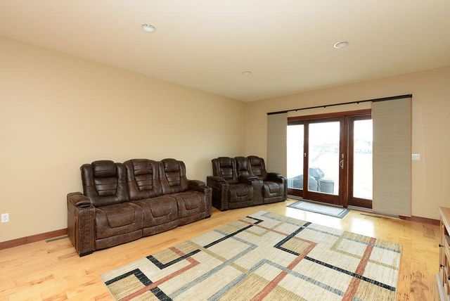 4615 Beach Lane S, Fargo, ND 58104