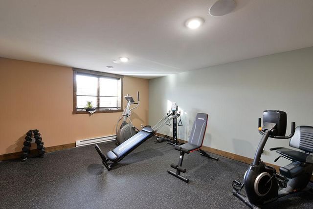 4615 Beach Lane S, Fargo, ND 58104