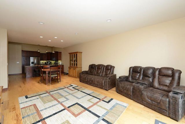 4615 Beach Lane S, Fargo, ND 58104