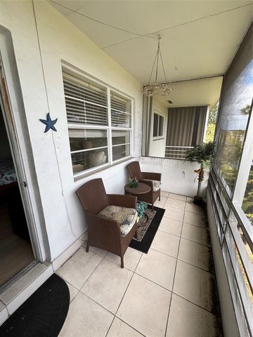 4310 NW 12th Ct 308, Lauderhill, FL 33313