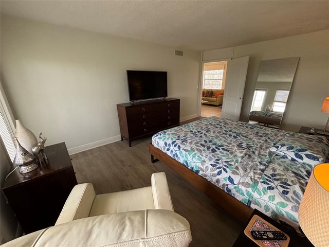 4310 NW 12th Ct 308, Lauderhill, FL 33313