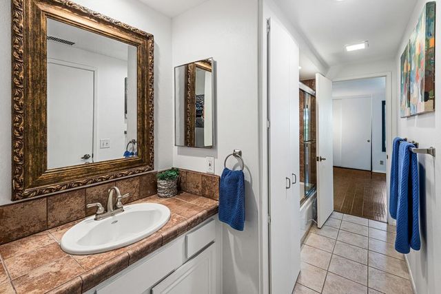 67 Portola Drive, Palm Springs, CA 92264