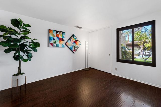 67 Portola Drive, Palm Springs, CA 92264