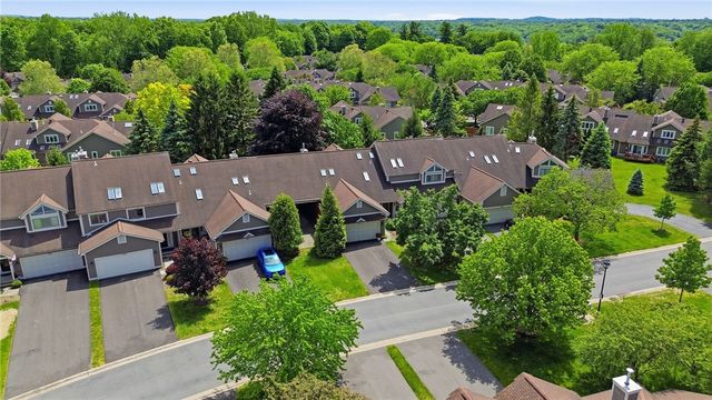 1017 Hillsboro Cove Circle, Webster, NY 14580