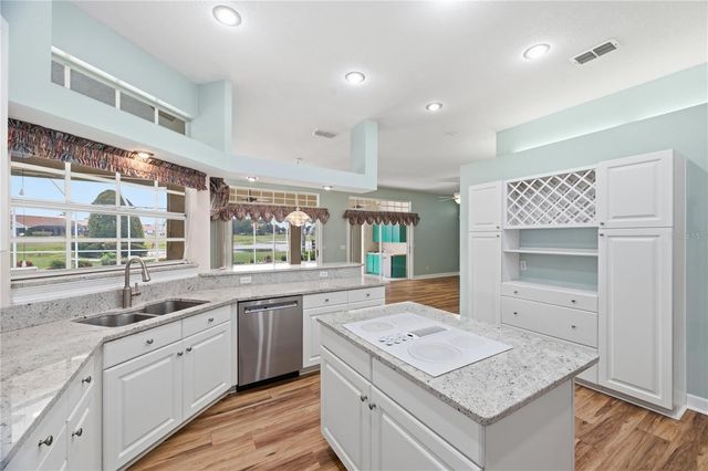2116 PLATINUM DRIVE, Sun City Center, FL 33573