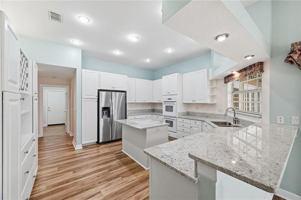 Image 11 of property listing at 2116 PLATINUM DRIVE, Sun City Center, FL 33573