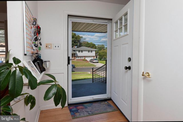 222 BELLE ARBOR DR, Cherry Hill, NJ 08034