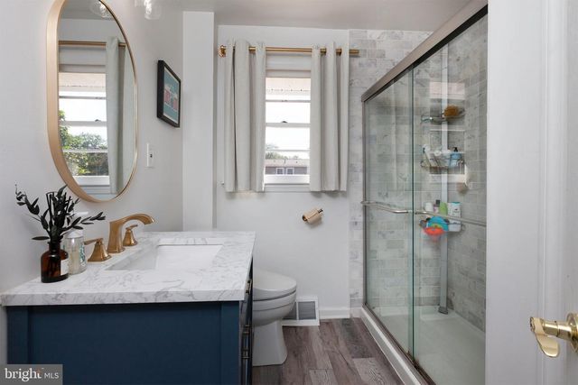 222 BELLE ARBOR DR, Cherry Hill, NJ 08034