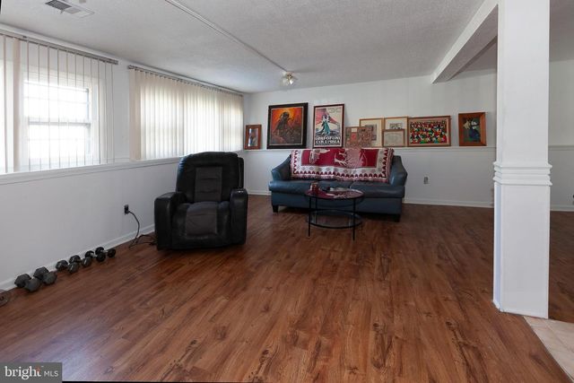 222 BELLE ARBOR DR, Cherry Hill, NJ 08034