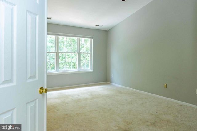 6029 BLUE POINT CT, Clarksville, MD 21029