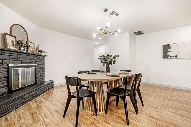 7018 N 13th Street, Phoenix, AZ 85020