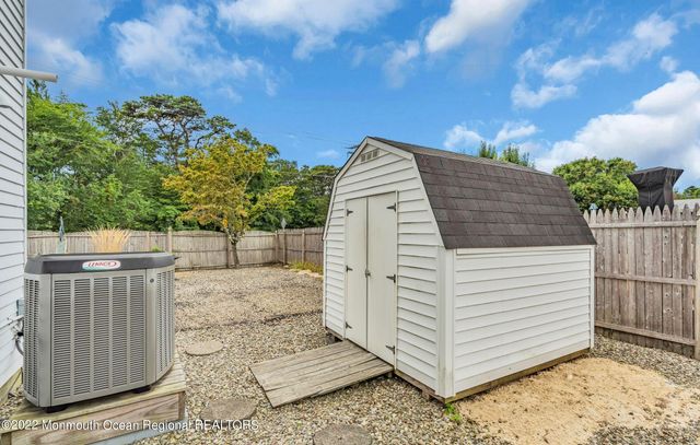 15 Bahia Court, Brick, NJ 08723