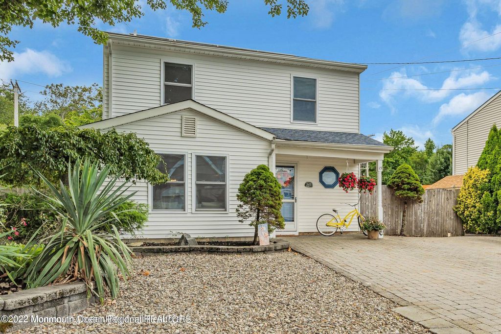 15 Bahia Court, Brick, NJ 08723